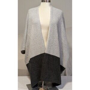 Olive + Oak Size M/L Gray Color Block Super Soft Knit Open Front Poncho